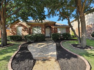 3812 Acacia Trl, The Colony, TX 75056