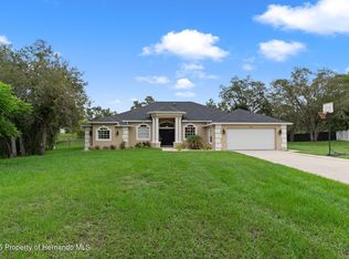 9438 Lorendale Cir, Spring Hill, FL 34608