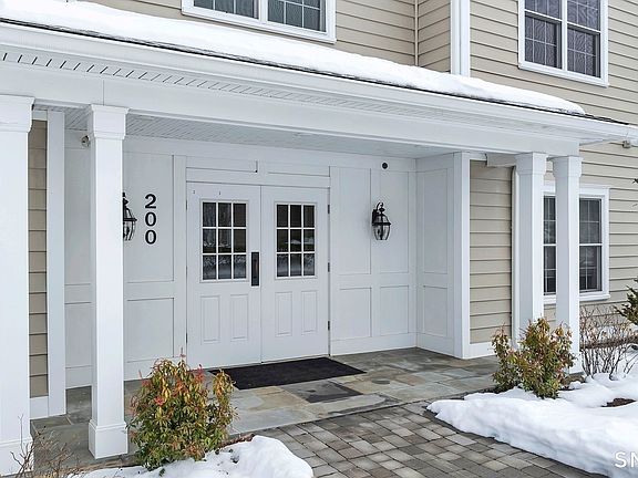 3rd image of 77 Sunset Lane #213