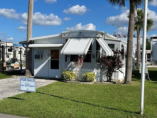 1st image of 3701 Baynard Dr #B5