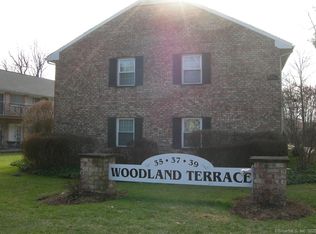 35 Woodway Rd APT A3, Stamford, CT 06907