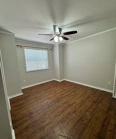 606 S Albany Ave #2 — Photo 9