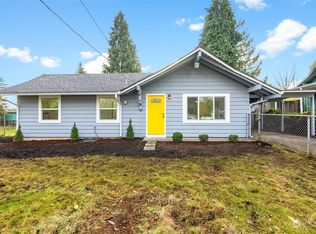 203 SW 118th St, Seattle, WA 98146