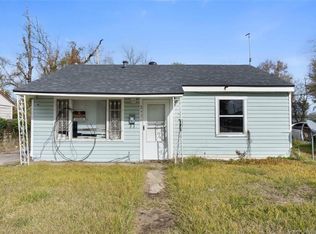 2421 9th St, Lake Charles, LA 70601