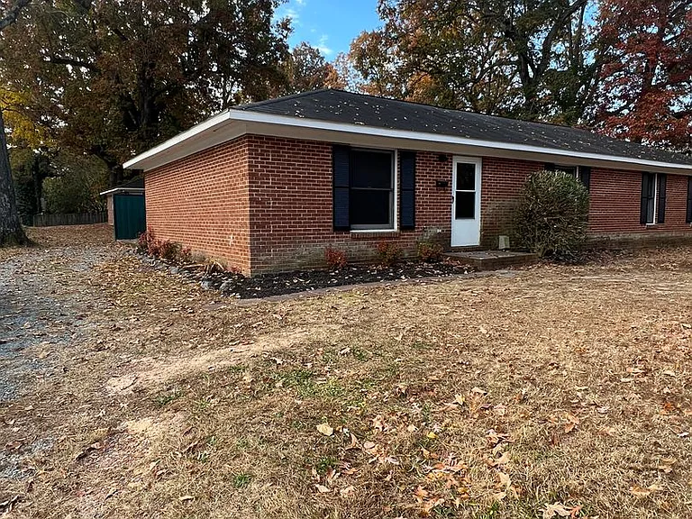 511 Lane St — Photo 2