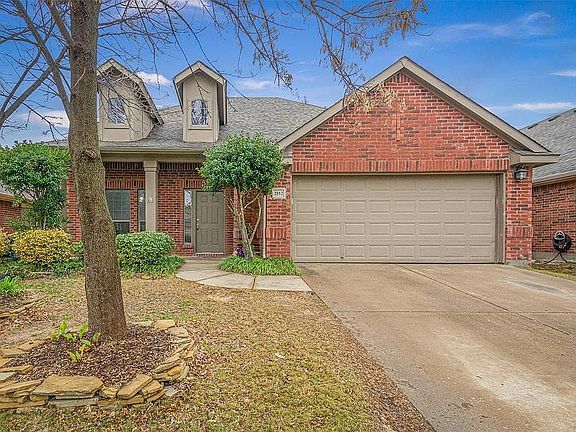 2nd image of 2812 Glendale Way