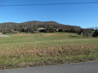 4474 Rocky Point Rd, Cookeville, TN 38506