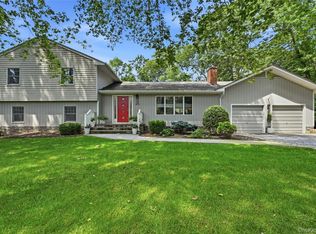 475 Alois Ln, Mattituck, NY 11952
