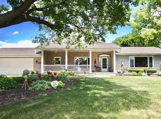 765 E Lilac Rd, Beloit, WI 53511