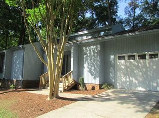 316 Ashebrook Dr, Raleigh, NC 27609