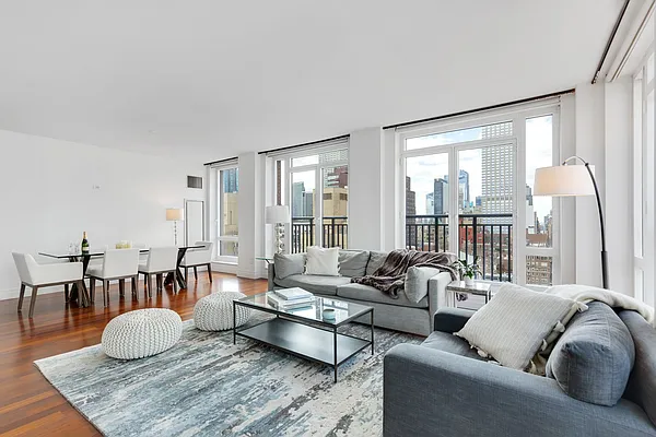 Rented by Compass | media 23