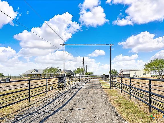 3rd image of 3498 County Road 215