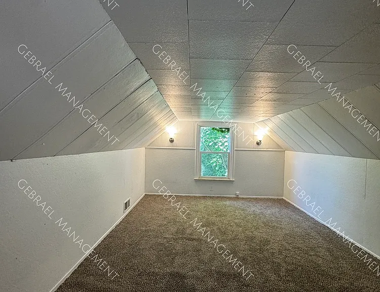 310 Chandler St — Photo 15