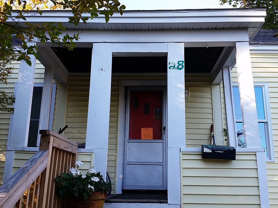 28 Broadway