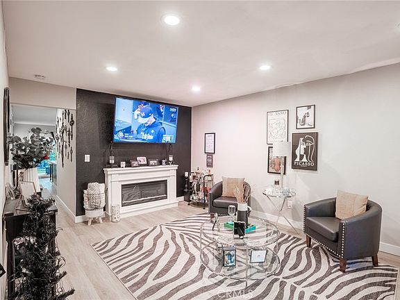 5th image of 1837 Benedict Way
