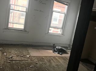 2123 Earp St, Philadelphia, PA 19146