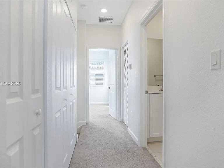 2676 SE 12th St #2676 — Photo 21