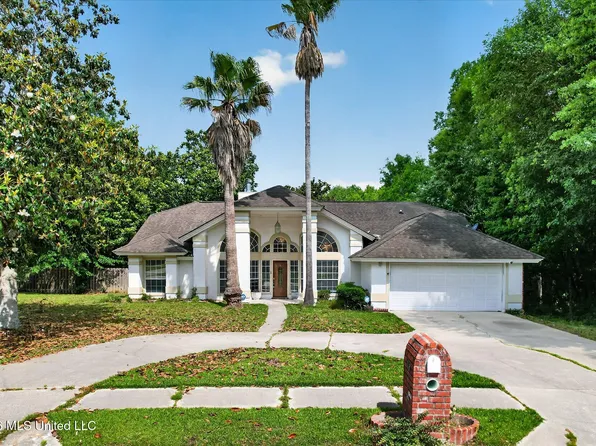3428 Dijon Ave, Ocean Springs, MS 39564