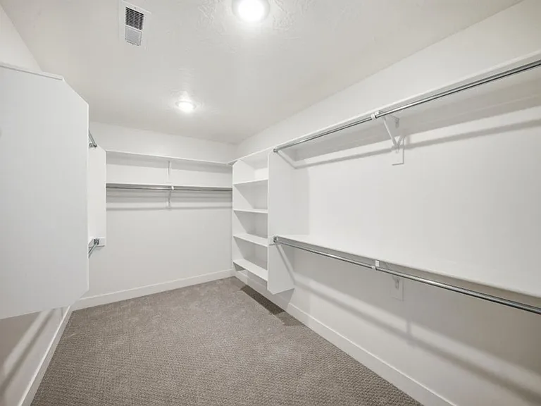946 E Malibu Ln — Photo 27