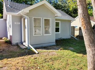 3103 Garfield Ave, Des Moines, IA 50317