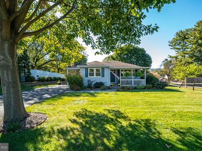 40 E College Ave, Wernersville, PA, 19565