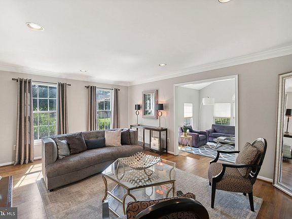 4th image of 12324 Pissaro Dr