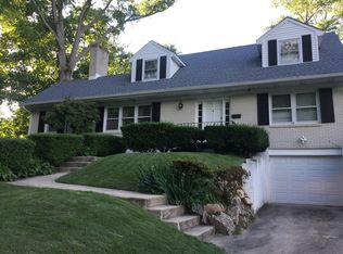 504 Windsor Dr, Newark, DE 19711