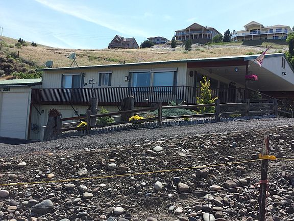 driveway to upper level