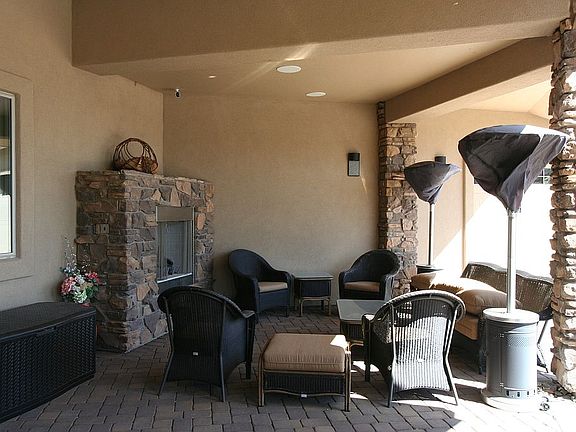 5th image of 501 Bridgeway Cir