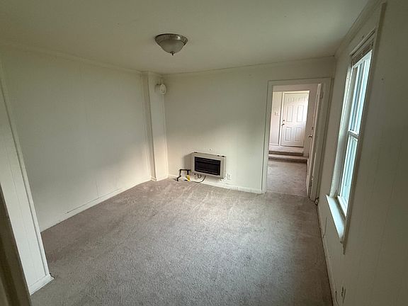 2nd image of 40 North St