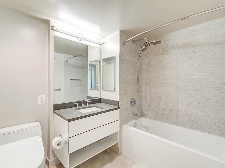 1311 13th St NW #103 — Photo 11