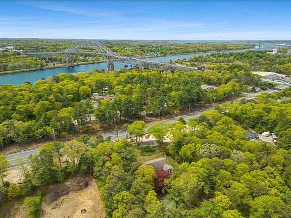 5th image of 391 Scenic Hwy #1