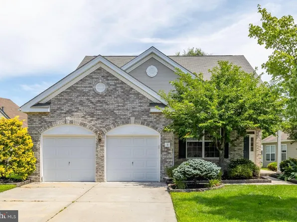 5 Maplegrove Ct, Woolwich Township, NJ 08085