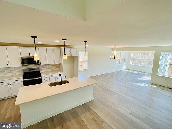 5th image of 247 Gardenia Ln Lot 13