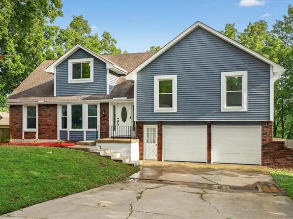 10001 NW 71st Ter, Kansas City, MO 64152