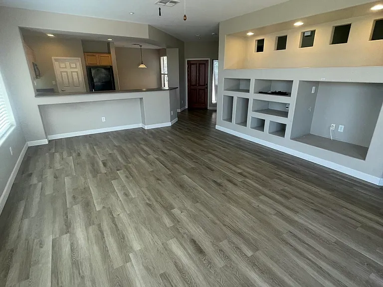 41831 N Mill Creek Way — Photo 2