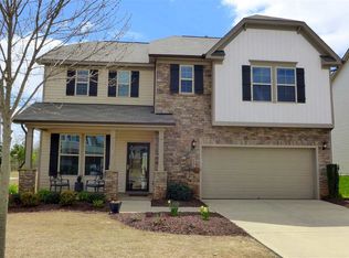 602 Applecross Dr, Mebane, NC 27302