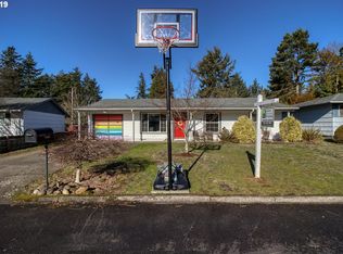 13615 SE Sherman Dr, Portland, OR