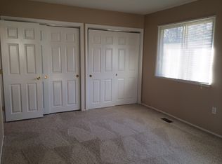 79 Cattail Ln, North Kingstown, RI 02852