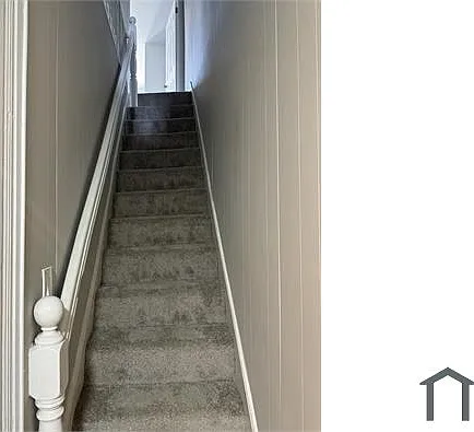 1002 Appleton St — Photo 6