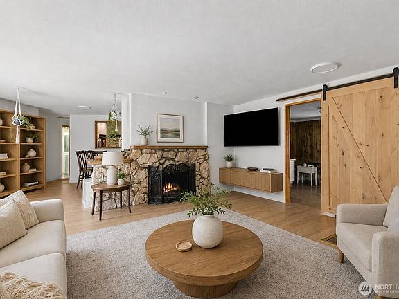 2nd image of 30841 52nd Avenue S