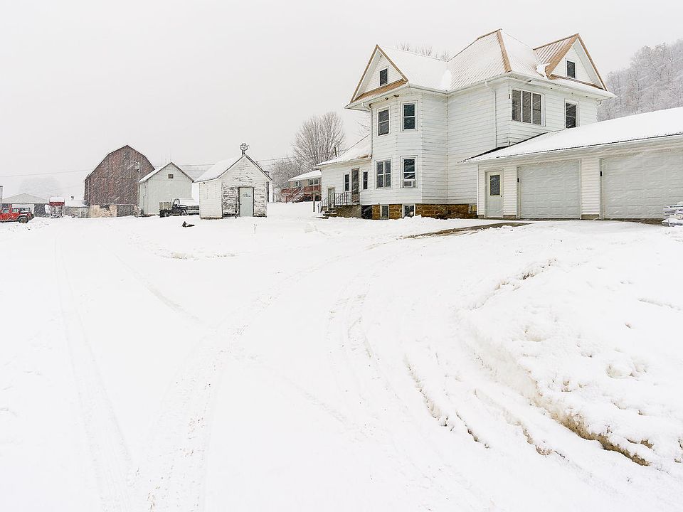 1st image of S3566 Wilderness Ln