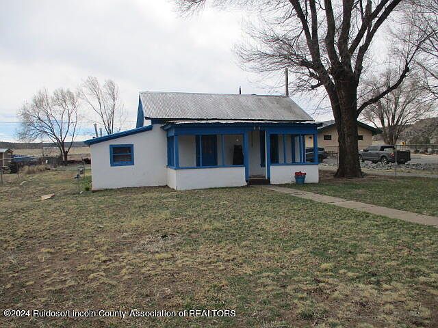 1st image of 106 Fouth St