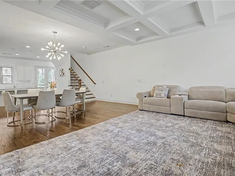 2500 Skyland Dr #20 — Photo 10