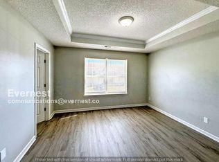 223 Shenandoah Dr, Riverdale, GA 30274