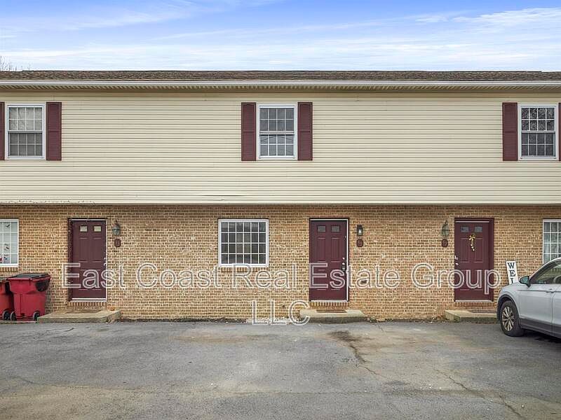 1st image of 45 Bruce Dr
