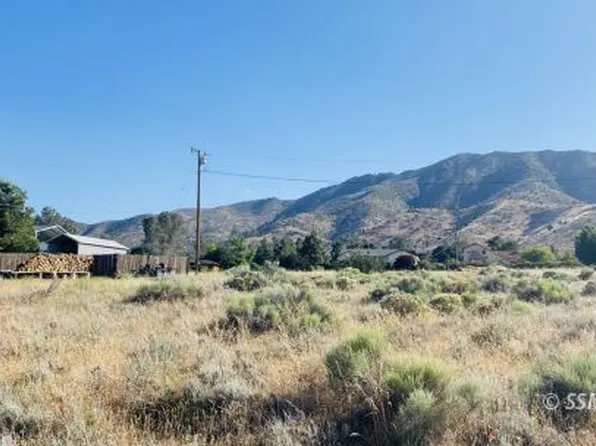 6316 Clinton Way, Lake Isabella, CA 93240