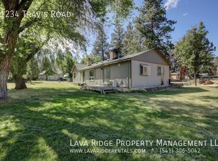 61234 Travis Rd, Bend, OR 97702