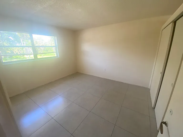 2239 Jackson St #15 — Photo 8