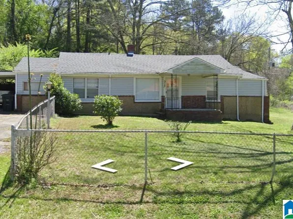 317 20th Ave NE, Center Point, AL 35215